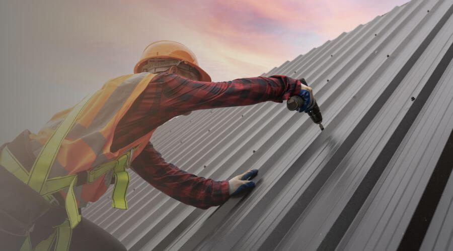 Professional gutter cleaning in Lakeview, AR
